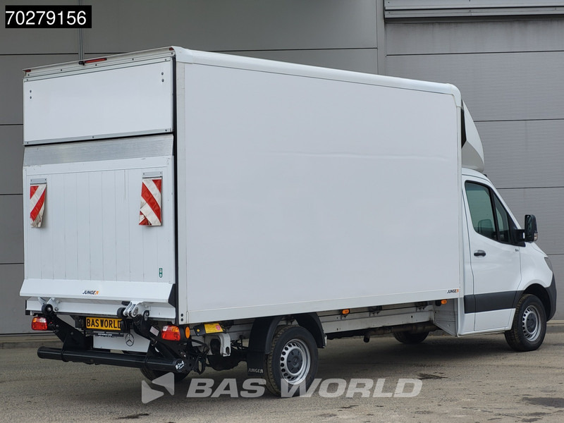 Mercedes-Benz Sprinter 317 CDI Bakwagen Automaat Laadklep Camera Meubelbak Koffer LBW 21m3 Airco - الشاحنات الصغيرة صندوق مغلق: صور 5 Mercedes-Benz Sprinter 317 CDI Bakwagen Automaat Laadklep Camera Meubelbak Koffer LBW 21m3 Airco - الشاحنات الصغيرة صندوق مغلق: صور 5