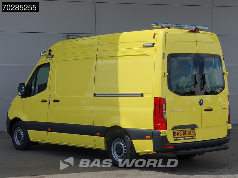 Mercedes-Benz Sprinter 319 CDI Automaat Nieuw! Complete Ambulance Ziekenwagen Rettungswagen Krankenwagen 11m3 Airco Cruise control - سيارة إسعاف: صور 2 Mercedes-Benz Sprinter 319 CDI Automaat Nieuw! Complete Ambulance Ziekenwagen Rettungswagen Krankenwagen 11m3 Airco Cruise control - سيارة إسعاف: صور 2