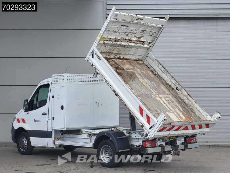 Mercedes-Benz Sprinter 514 CDI 3 zijdige Kipper 3.5t trekhaak MBUX Navi Camera Tipper Benne Open laadbak Kieper 2m3 Airco Trekhaak Cruise control - قلاب صغير: صور 3 Mercedes-Benz Sprinter 514 CDI 3 zijdige Kipper 3.5t trekhaak MBUX Navi Camera Tipper Benne Open laadbak Kieper 2m3 Airco Trekhaak Cruise control - قلاب صغير: صور 3