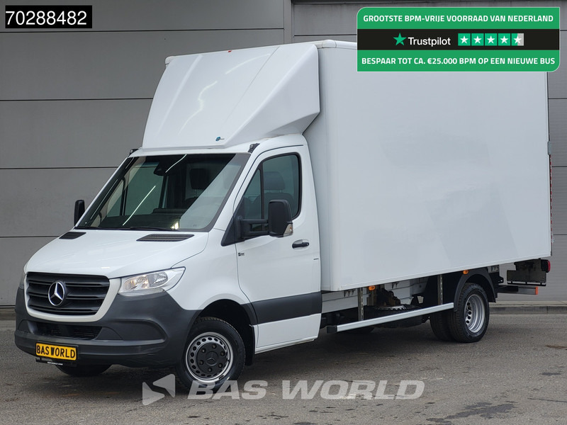 Mercedes-Benz Sprinter 516 CDI Laadklep Zijdeur Dubbellucht Bakwagen Airco Cruise MBUX CarPlay Euro6 Meubelbak Koffer 22m3 Airco Cruise control - الشاحنات الصغيرة صندوق مغلق: صور 1 Mercedes-Benz Sprinter 516 CDI Laadklep Zijdeur Dubbellucht Bakwagen Airco Cruise MBUX CarPlay Euro6 Meubelbak Koffer 22m3 Airco Cruise control - الشاحنات الصغيرة صندوق مغلق: صور 1