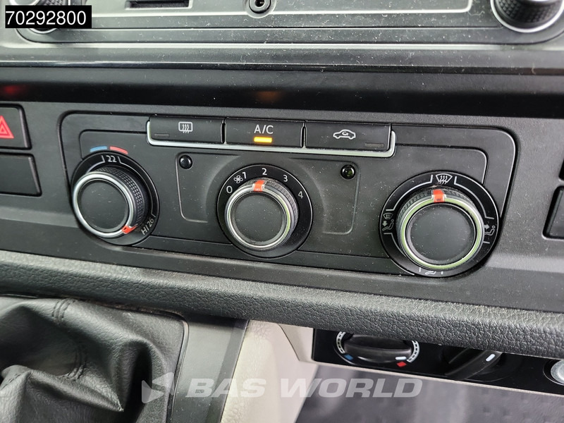 Volkswagen Transporter COMING SOON! Personenvervoer L2H1 Trekhaak Navi Airco Cruise Camera Parkeersensoren Kombi TV Taxi Euro6 Airco Dubbel cabine Crui إيجار Volkswagen Transporter COMING SOON! Personenvervoer L2H1 Trekhaak Navi Airco Cruise Camera Parkeersensoren Kombi TV Taxi Euro6 Airco Dubbel cabine Crui: صور 16