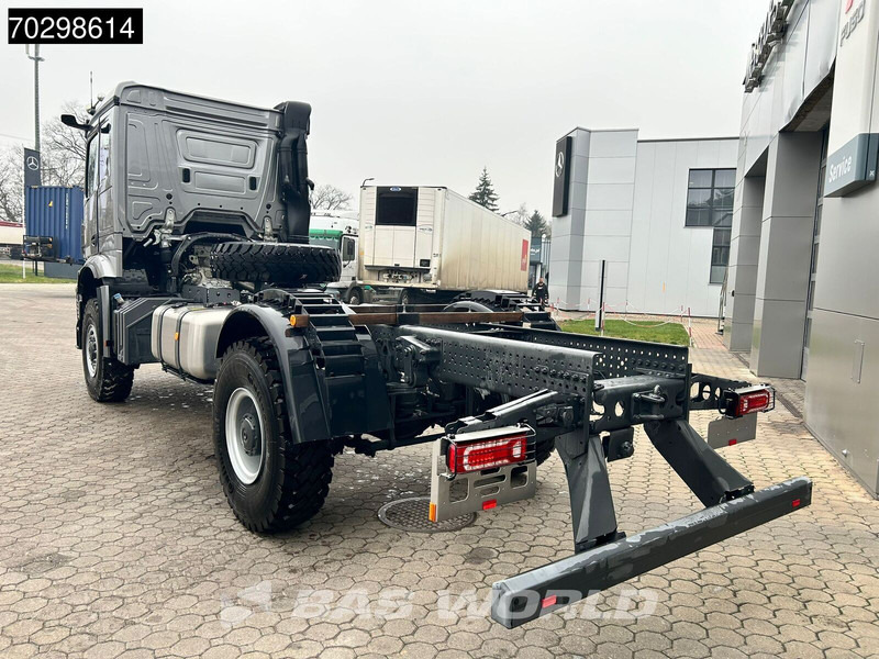 Mercedes-Benz Acrocs 2051 Arocs 4X4 NEW 4x4 chassis! Camper base Steel suspension Big-Axle Automatic Euro 6 - الشاسيه شاحنة: صور 2 Mercedes-Benz Acrocs 2051 Arocs 4X4 NEW 4x4 chassis! Camper base Steel suspension Big-Axle Automatic Euro 6 - الشاسيه شاحنة: صور 2