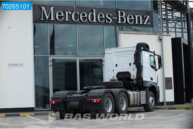 Mercedes-Benz Actros 2642 6X4 NEW! RHD 2x Tanks Euro 3 - شاحنة جرار: صور 5 Mercedes-Benz Actros 2642 6X4 NEW! RHD 2x Tanks Euro 3 - شاحنة جرار: صور 5