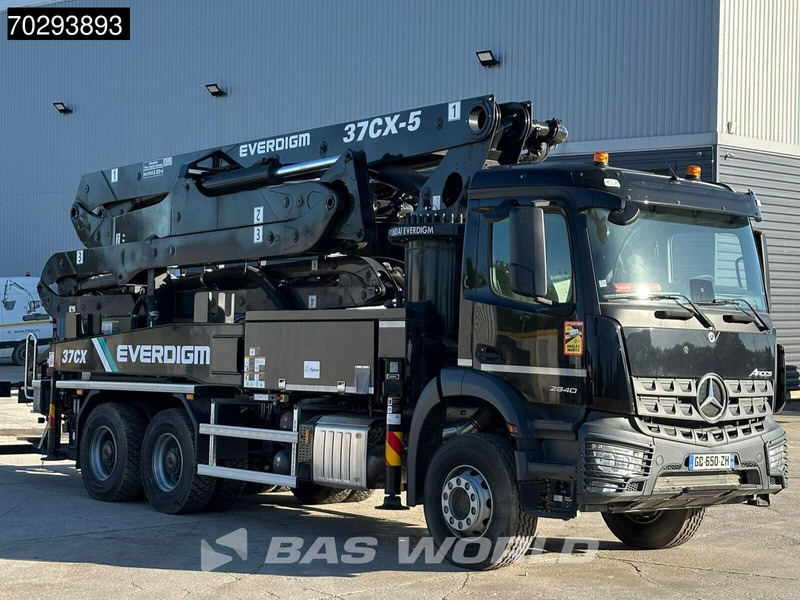 Mercedes-Benz Arocs 2840 Arocs 6X4 NEW! Everdigm 37CX-5 concrete pump Steel Suspension Automatic Euro 6 - مضخة خرسانة: صور 3 Mercedes-Benz Arocs 2840 Arocs 6X4 NEW! Everdigm 37CX-5 concrete pump Steel Suspension Automatic Euro 6 - مضخة خرسانة: صور 3