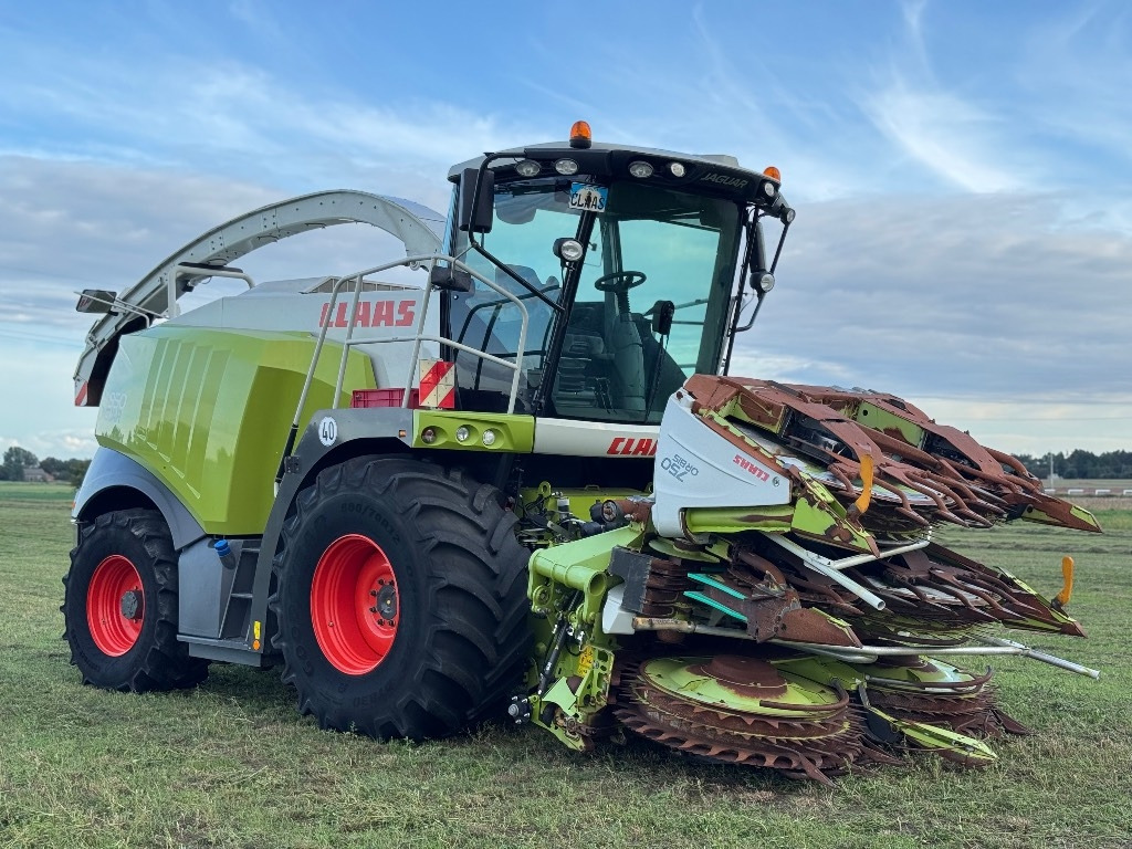 Claas Jaguar 950 Allrad + Claas Orbis 750 - حصادة الأعلاف: صور 1 Claas Jaguar 950 Allrad + Claas Orbis 750 - حصادة الأعلاف: صور 1