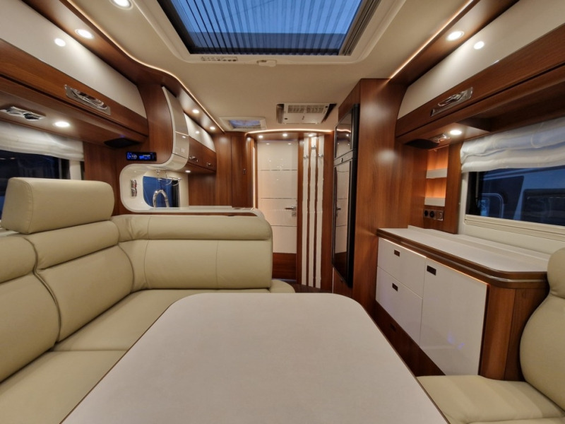 جديد موتر هوم متكامل Carthago Liner For Two I 53: صور 13