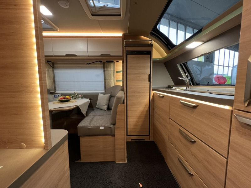 Knaus Sudwind 500 PF 60° Years - كرفان سحب: صور 3 Knaus Sudwind 500 PF 60° Years - كرفان سحب: صور 3