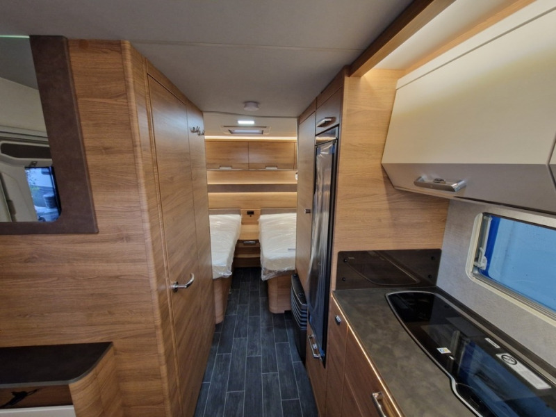 جديد كرفان سحب Tabbert Da Vinci 495 HE 2,3: صور 7 جديد كرفان سحب Tabbert Da Vinci 495 HE 2,3: صور 7