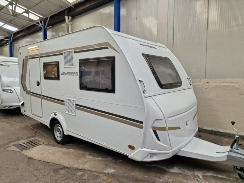 Weinsberg CaraOne 420 QD - كرفان سحب: صور 1 Weinsberg CaraOne 420 QD - كرفان سحب: صور 1
