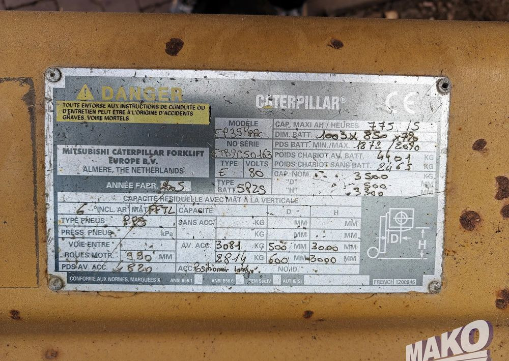 رافعة شوكية كهربائية Caterpillar EP35K-PAC: صور 6