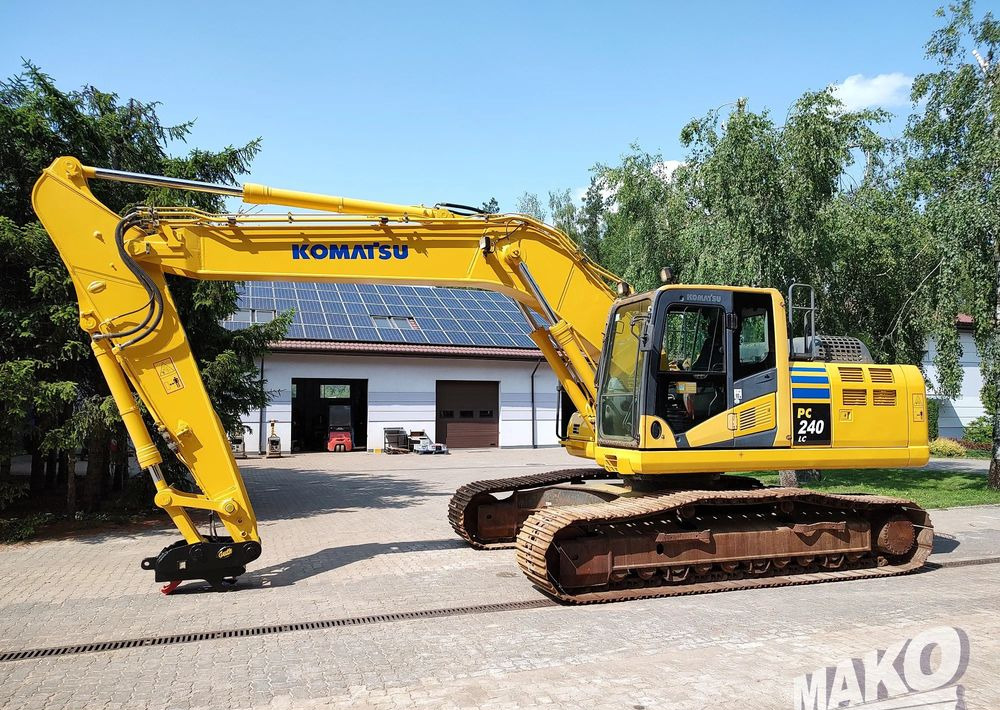 Komatsu PC240LC-10 - حفارات زحافة: صور 1 Komatsu PC240LC-10 - حفارات زحافة: صور 1