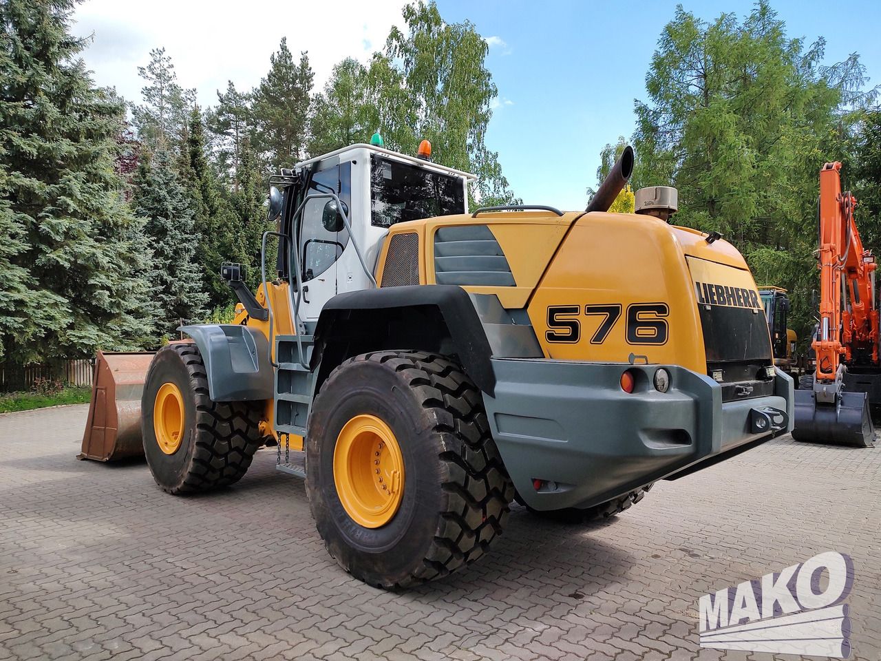 Liebherr L576 - اللودر بعجل: صور 1 Liebherr L576 - اللودر بعجل: صور 1