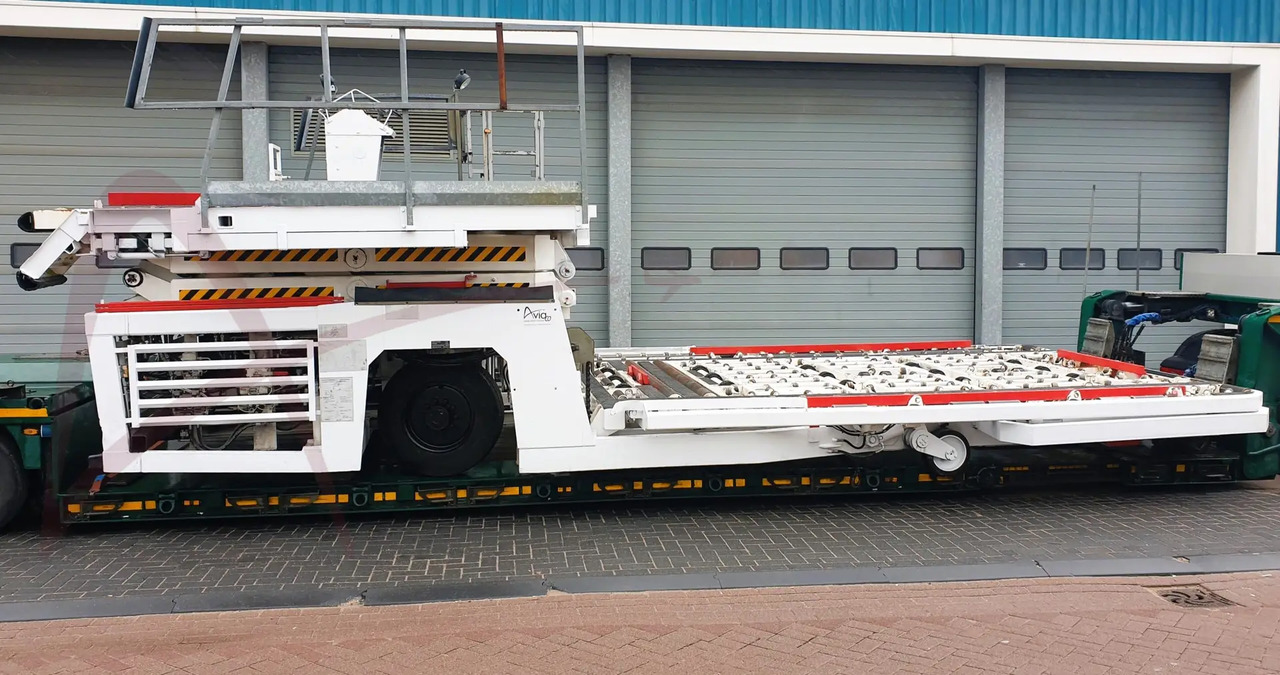AIR MARREL LAM7000 DP/MDL8 - محملات الحاويات والمنصات النقالة: صور 1 AIR MARREL LAM7000 DP/MDL8 - محملات الحاويات والمنصات النقالة: صور 1