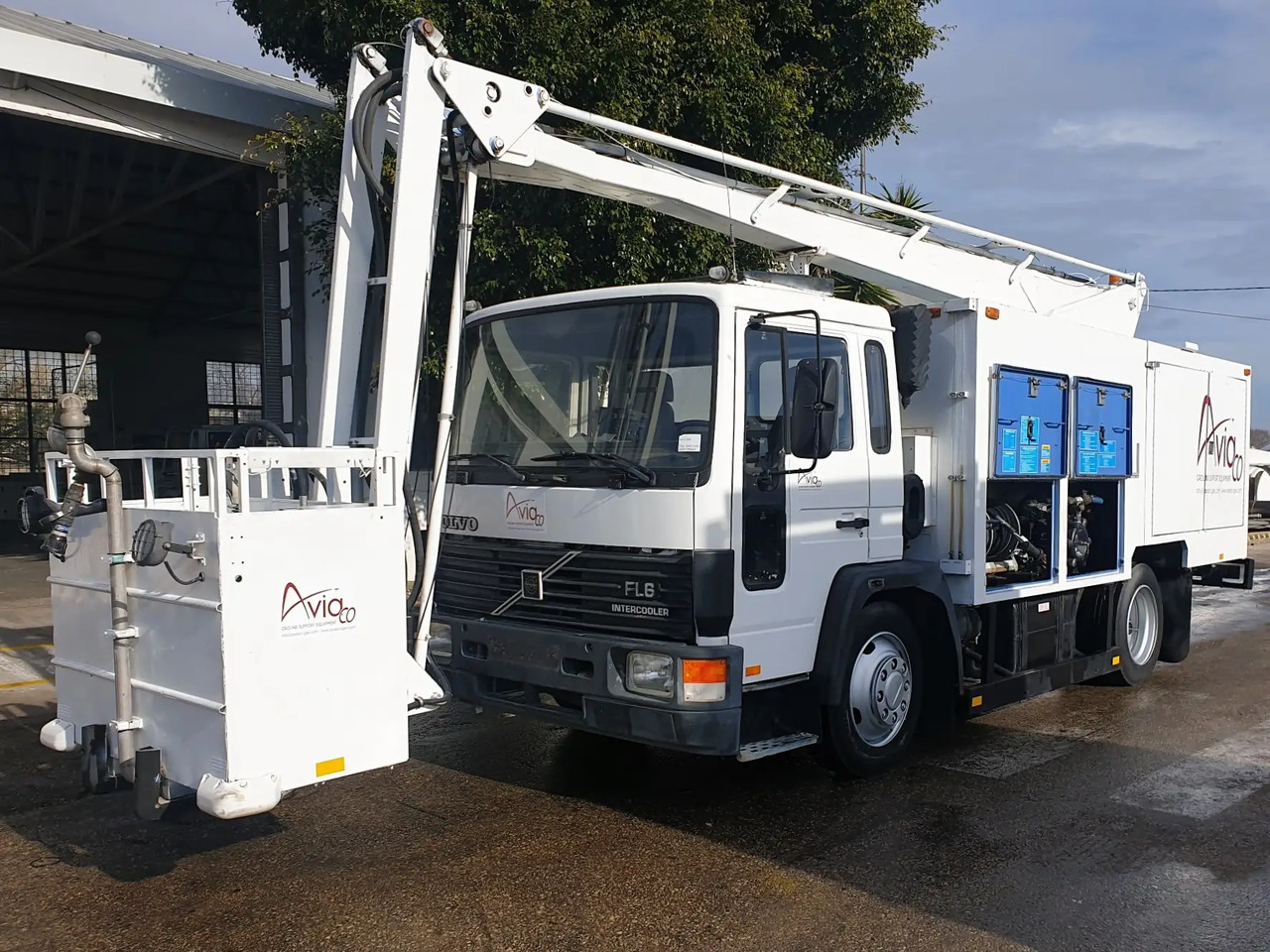 FMC SMD-1200 - ماكينة إزالة الجليد عن الطائرات: صور 2 FMC SMD-1200 - ماكينة إزالة الجليد عن الطائرات: صور 2