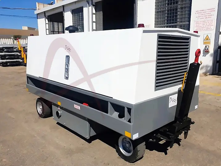 HITZINGER 140MDE18 - وحدة الطاقة الأرضية للطائرات: صور 2 HITZINGER 140MDE18 - وحدة الطاقة الأرضية للطائرات: صور 2
