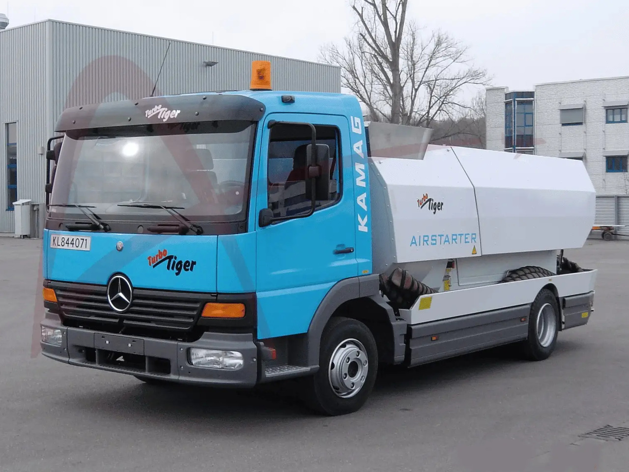 KAMAG TU-SP 850/400 - معدات الدعم الأرضي: صور 1 KAMAG TU-SP 850/400 - معدات الدعم الأرضي: صور 1