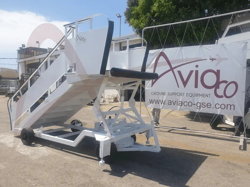 TEMG TG0022 - سلالم الطائرة: صور 1 TEMG TG0022 - سلالم الطائرة: صور 1