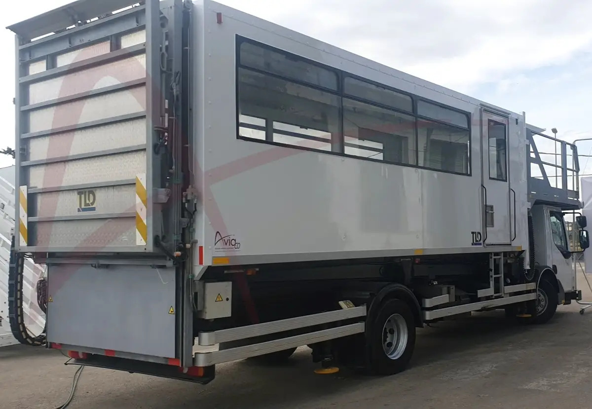 TLD CHTP BM 5,9 - Ambulift: صور 4 TLD CHTP BM 5,9 - Ambulift: صور 4