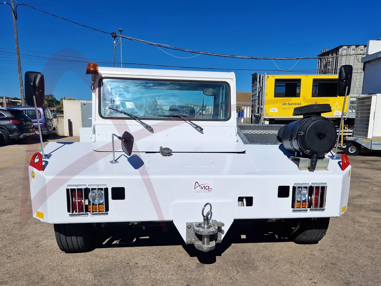 TLD TPX-200-S - جرارات الطائرات: صور 3 TLD TPX-200-S - جرارات الطائرات: صور 3