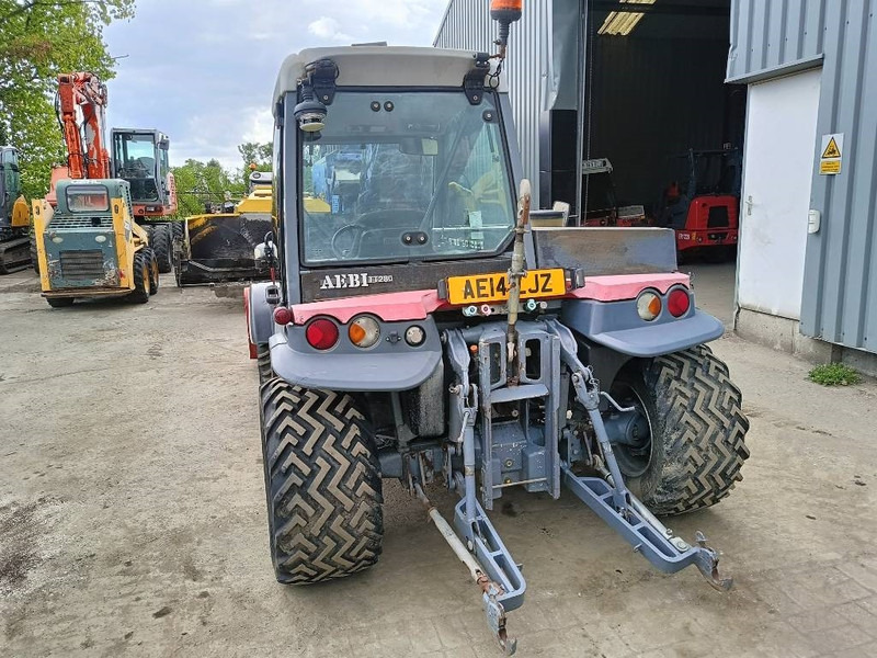 Aebi TT280 aebi tt280 terratrac maaier tractor mower - جرار: صور 4 Aebi TT280 aebi tt280 terratrac maaier tractor mower - جرار: صور 4