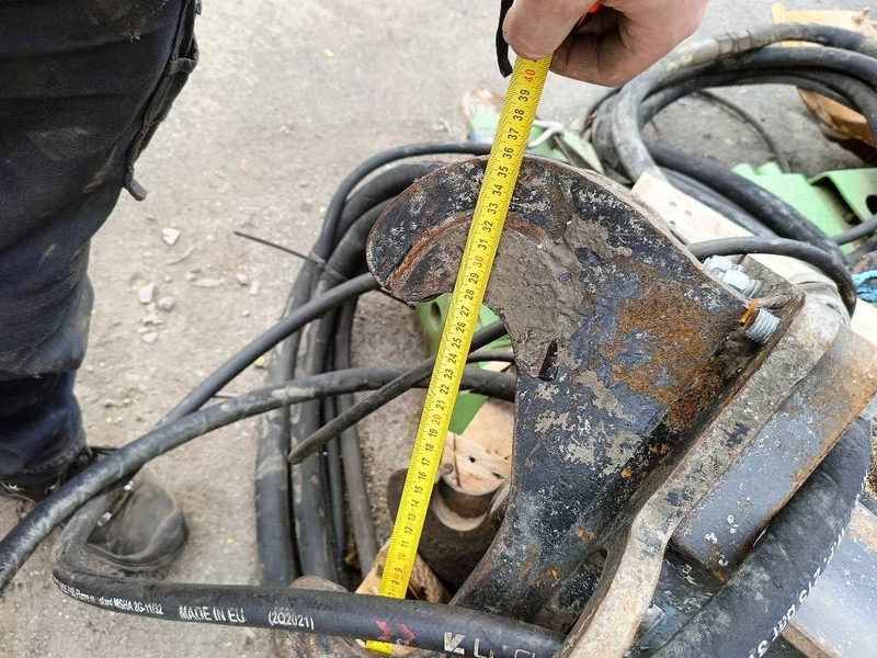 مطرقة هيدروليكية - آلات البناء Atlas-Copco HS35U 248 kg hamer breker brokk husqvarna 8 cm: صور 18 مطرقة هيدروليكية - آلات البناء Atlas-Copco HS35U 248 kg hamer breker brokk husqvarna 8 cm: صور 18