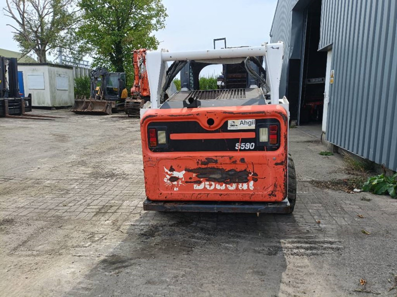 Bobcat s590 schranklader skid steer loader bucket, forks - شيول صغير: صور 4 Bobcat s590 schranklader skid steer loader bucket, forks - شيول صغير: صور 4
