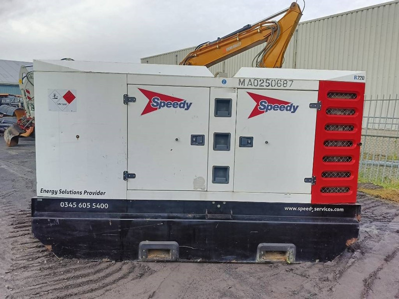 SDMO R220 C3 220 kva generator john deere 318A - مجموعة المولدات: صور 2 SDMO R220 C3 220 kva generator john deere 318A - مجموعة المولدات: صور 2