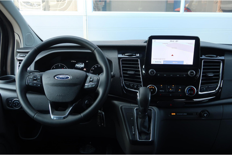 Ford Transit Custom 300 2.0 TDCI L2H1 Limited DC AUT/ LED/ CAMERA/ 2X DEUR/ LEDER/ ACC/ CARPLAY/ CLIMA/ TREKHAAK - فان المدمجة, الشاحنات الصغيرة كابينة مزدوجة: صور 5 Ford Transit Custom 300 2.0 TDCI L2H1 Limited DC AUT/ LED/ CAMERA/ 2X DEUR/ LEDER/ ACC/ CARPLAY/ CLIMA/ TREKHAAK - فان المدمجة, الشاحنات الصغيرة كابينة مزدوجة: صور 5