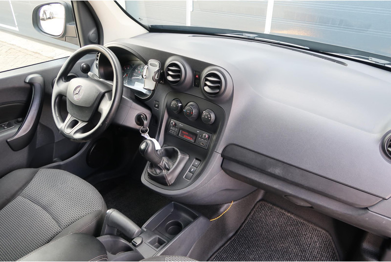Mercedes-Benz Citan 109 CDI BlueEFFICIENCY Extra Lang AIRCO/ MARGE/ CRUISE/ TREKHAAK - فان المدمجة: صور 5 Mercedes-Benz Citan 109 CDI BlueEFFICIENCY Extra Lang AIRCO/ MARGE/ CRUISE/ TREKHAAK - فان المدمجة: صور 5