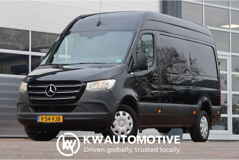 Mercedes-Benz Sprinter 317 CDI L2H2 AUT/ CAMERA/ MBUX/ CRUISE/ AIRCO - فان: صور 1 Mercedes-Benz Sprinter 317 CDI L2H2 AUT/ CAMERA/ MBUX/ CRUISE/ AIRCO - فان: صور 1