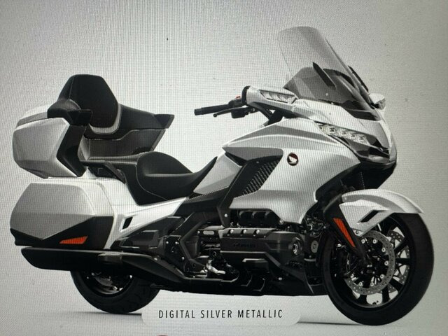 HONDA Goldwing GL 1800 DCT Tour 50th Anniversary... - دراجة بخارية: صور 2 HONDA Goldwing GL 1800 DCT Tour 50th Anniversary... - دراجة بخارية: صور 2