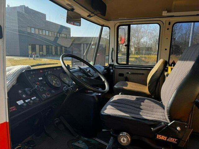 MERCEDES-BENZ O 309D Breitmaul Bus - كرفان: صور 3 MERCEDES-BENZ O 309D Breitmaul Bus - كرفان: صور 3