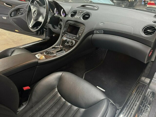 MERCEDES-BENZ SL 280 R 230 Mercedes-Scheckheft perfekt!... - كابريوليه: صور 4 MERCEDES-BENZ SL 280 R 230 Mercedes-Scheckheft perfekt!... - كابريوليه: صور 4