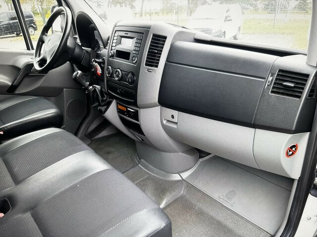 MERCEDES-BENZ Sprinter 316 CDI Pritsche 4x4 Allrad Plane... - الشاحنات الصغيرة المسطحة: صور 4 MERCEDES-BENZ Sprinter 316 CDI Pritsche 4x4 Allrad Plane... - الشاحنات الصغيرة المسطحة: صور 4