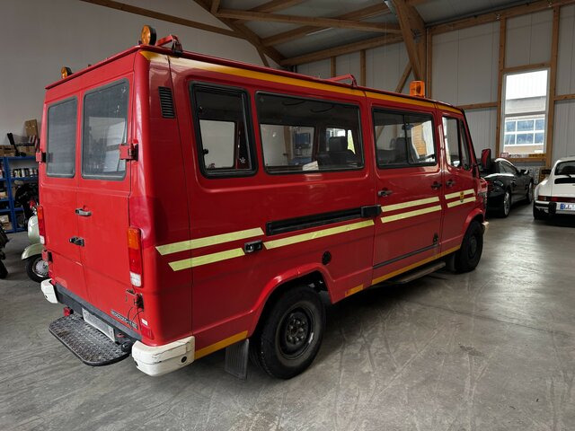 MERCEDES-BENZ T1 310 D Bremer Kombi Feuerwehr1. Hand - سيارة: صور 3 MERCEDES-BENZ T1 310 D Bremer Kombi Feuerwehr1. Hand - سيارة: صور 3