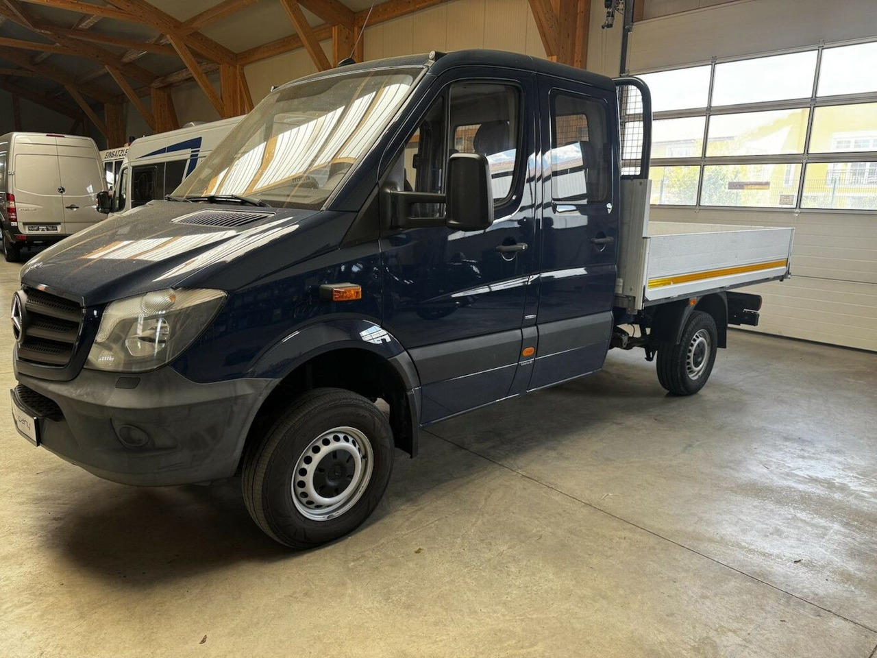 Mercedes-Benz Sprinter 313 CDI Doka 4x4 Allrad AHK 3.5t Autom. - سيارة دفع رباعي: صور 2 Mercedes-Benz Sprinter 313 CDI Doka 4x4 Allrad AHK 3.5t Autom. - سيارة دفع رباعي: صور 2