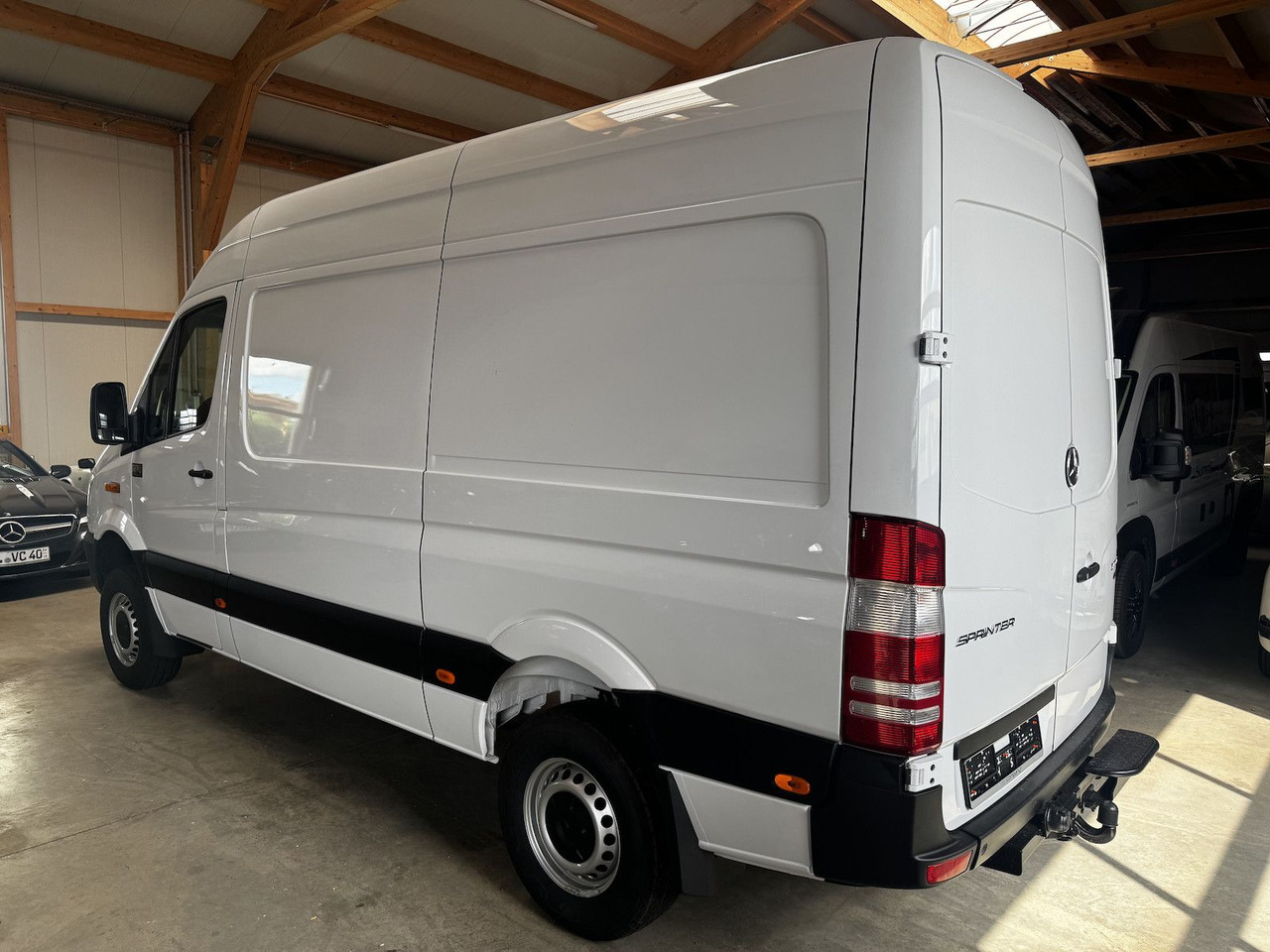 كرفان فان Mercedes-Benz Sprinter 319 CDI 4x4 3.0 V6 Untersetzung 1a!: صور 8