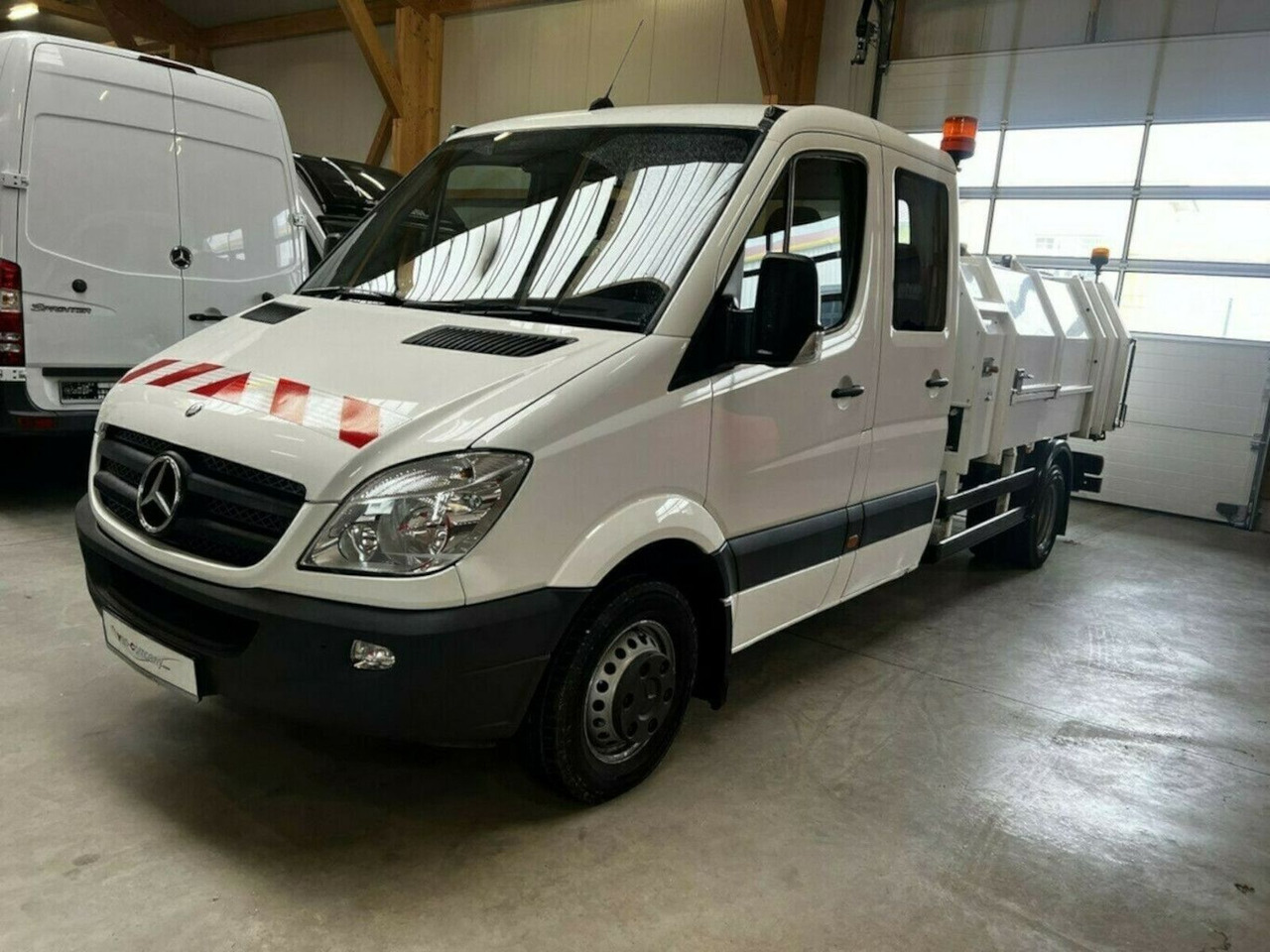 Mercedes-Benz Sprinter 516 CDI Doka LR ZÖLLER Müllpresse Mercedes-Benz Sprinter 516 CDI ZÖLLER-HAGEMANN Müllwagen - شاحنة القمامة: صور 2 Mercedes-Benz Sprinter 516 CDI Doka LR ZÖLLER Müllpresse Mercedes-Benz Sprinter 516 CDI ZÖLLER-HAGEMANN Müllwagen - شاحنة القمامة: صور 2