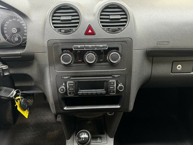 VW Caddy 1.6 TDI Kasten Sortimo AHK... - فان: صور 3 VW Caddy 1.6 TDI Kasten Sortimo AHK... - فان: صور 3