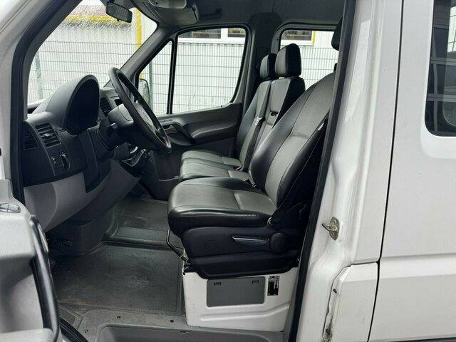 VW Crafter 35 Doka L3 Maxi 2.0 TDI Motorschaden... - الشاحنات الصغيرة المسطحة, الشاحنات الصغيرة كابينة مزدوجة: صور 2 VW Crafter 35 Doka L3 Maxi 2.0 TDI Motorschaden... - الشاحنات الصغيرة المسطحة, الشاحنات الصغيرة كابينة مزدوجة: صور 2