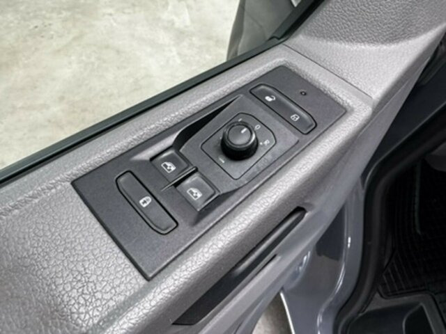 سيارة VW T6.1 lang 5-Sitzer 2.0 TDI 4Motion LKW...: صور 15