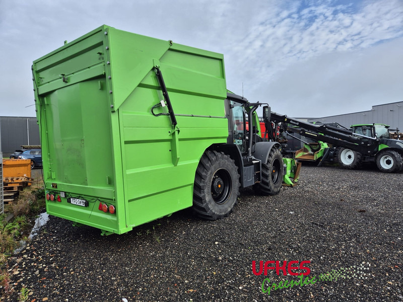 JCB Fastrac 4220 Chipper Combi - جرار: صور 4 JCB Fastrac 4220 Chipper Combi - جرار: صور 4