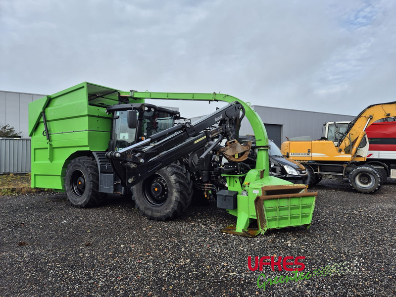 JCB Fastrac 4220 Chipper Combi - جرار: صور 3 JCB Fastrac 4220 Chipper Combi - جرار: صور 3