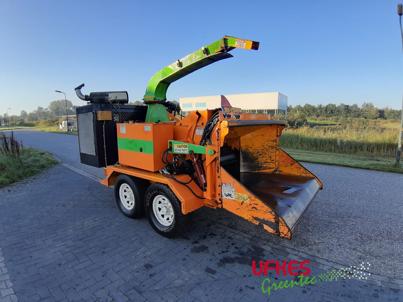 Woodsman 18 XX - ماكينة تقطيع الأغصان: صور 1 Woodsman 18 XX - ماكينة تقطيع الأغصان: صور 1