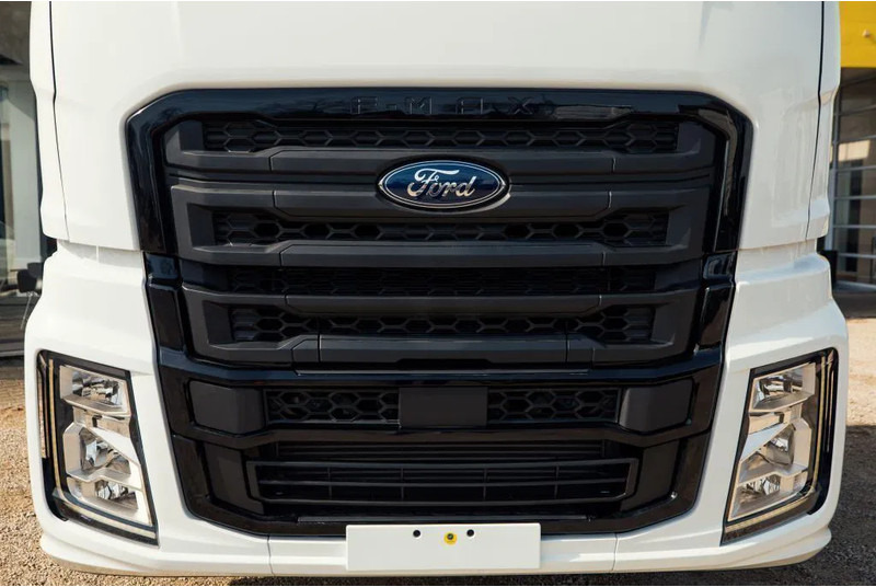 شاحنة جرار Ford F-Max 500 | Leasing from €1097/ month: صور 18