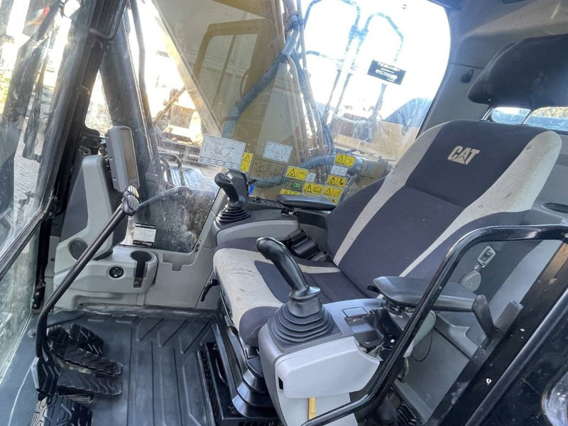 حفارات زحافة Cat 320 EL   2012: صور 10