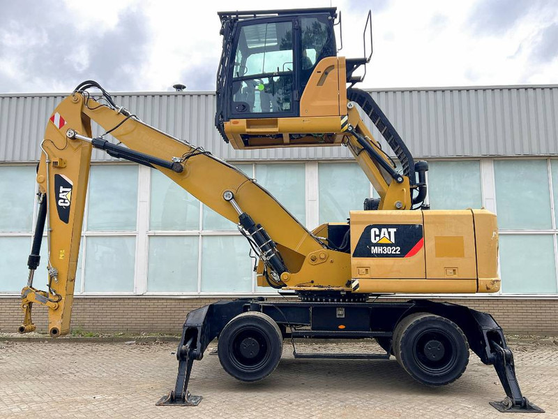 Cat MH3022 2015 CE - حفارة النقل والشحن: صور 1 Cat MH3022 2015 CE - حفارة النقل والشحن: صور 1