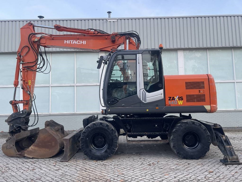 Hitachi ZX 140 W-3 - حفارة على عجلات: صور 4 Hitachi ZX 140 W-3 - حفارة على عجلات: صور 4