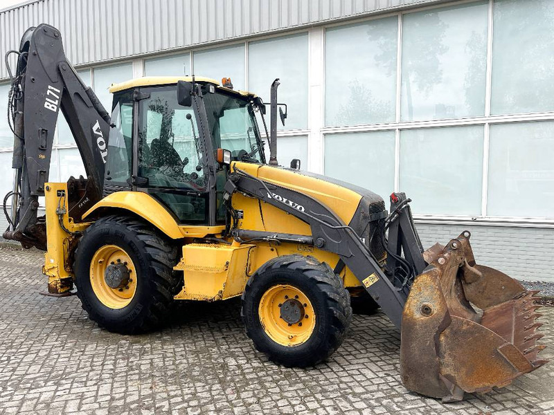 Volvo BL71 CE - حفار متعدد الاستخدام: صور 4 Volvo BL71 CE - حفار متعدد الاستخدام: صور 4