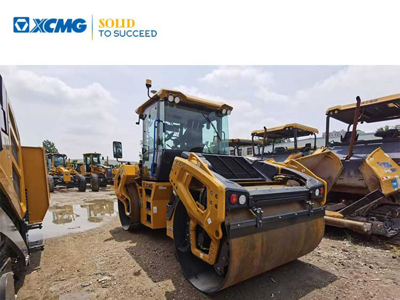 XCMG 13ton used small double drum steel road roller XD135TIV - مدحلة الأسفلت: صور 1 XCMG 13ton used small double drum steel road roller XD135TIV - مدحلة الأسفلت: صور 1